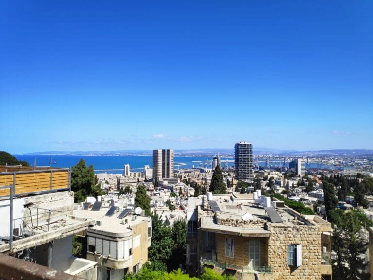 17aa7ead-fa57-411f-bb2d-411529c34b31